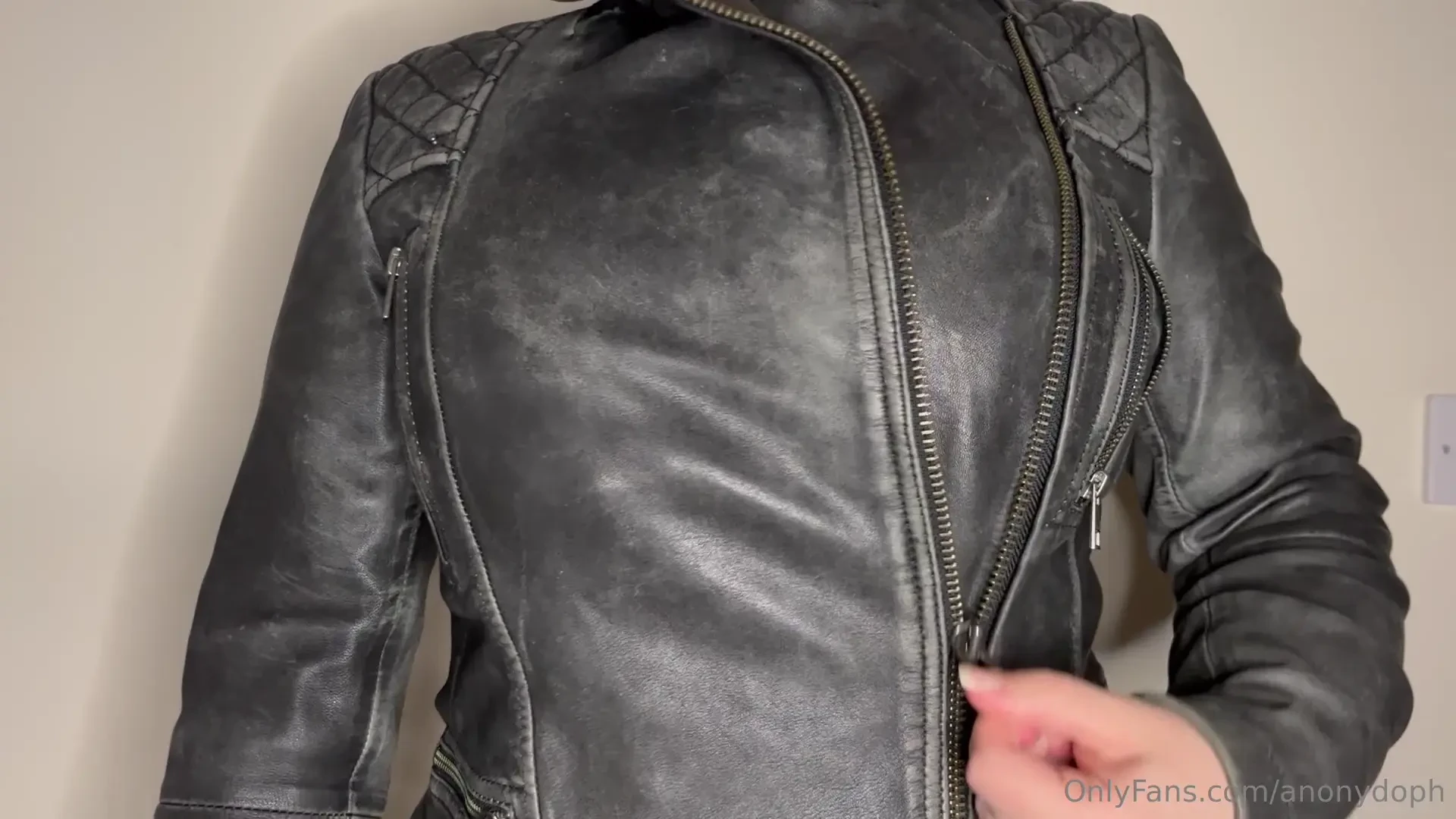 Letting the girls loose wanna help 