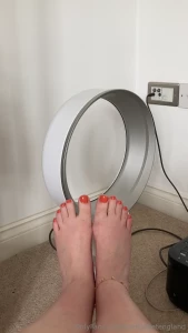 Hot day so i need the fan on new orange nail polish today hope you part 1