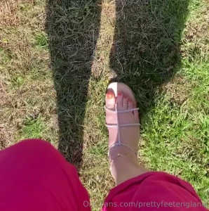 Out again today in the heat wearing my brand new sandals see how they