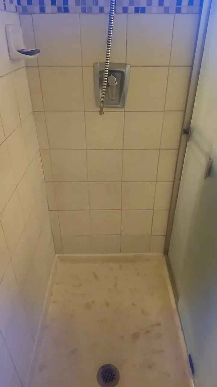 Stream started at 04 13 2024 01 17 am shower time 