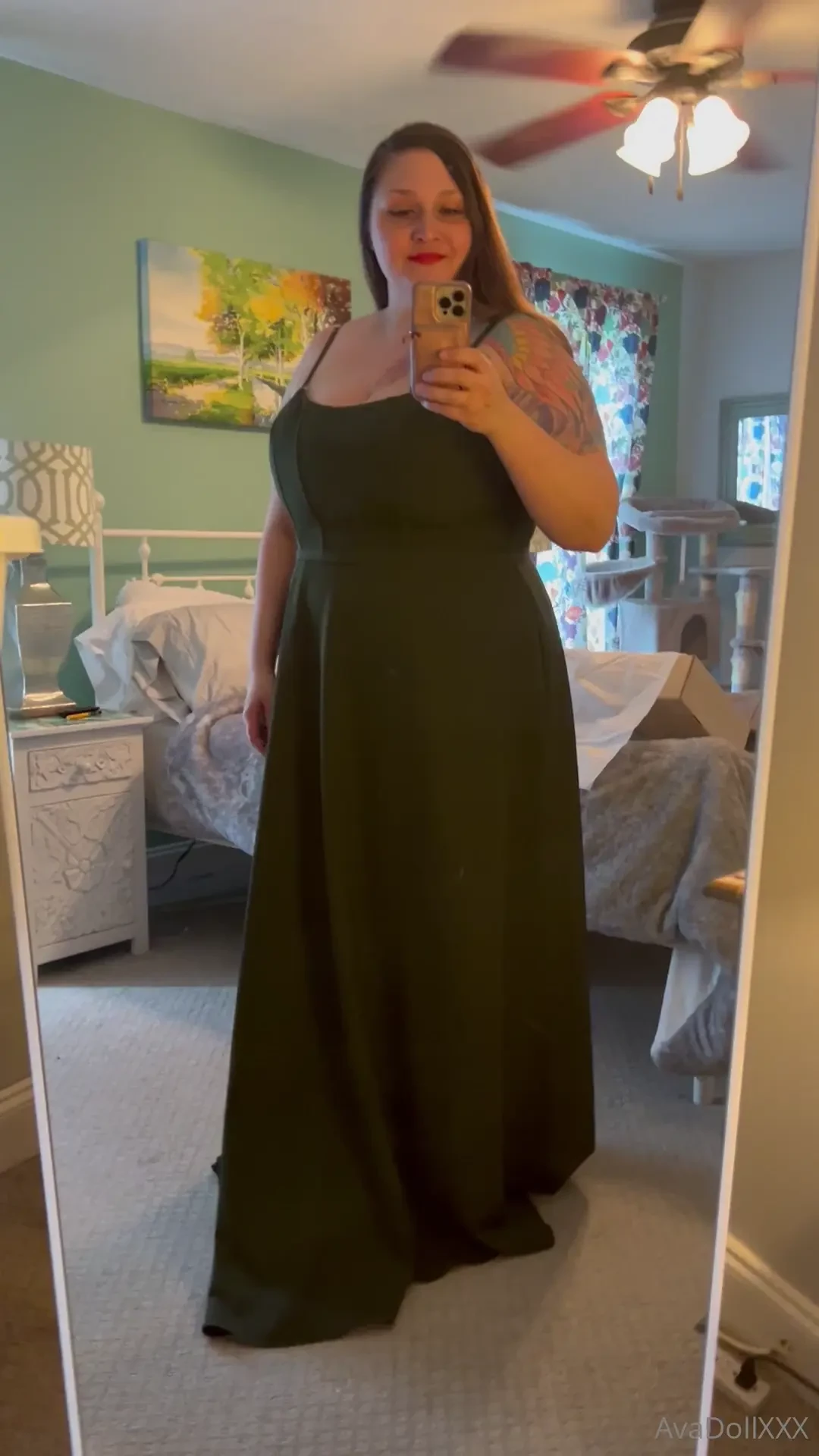 Videos pics ooooohhh i received and tried on the sample dress for my 