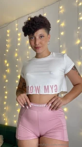 Just got my new gym clothes how does it looks pink on me worship me in