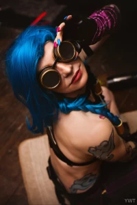 First pictures from jinx photo shoot some are little exmasy which part 8