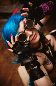 First pictures from jinx photo shoot some are little exmasy which part 9