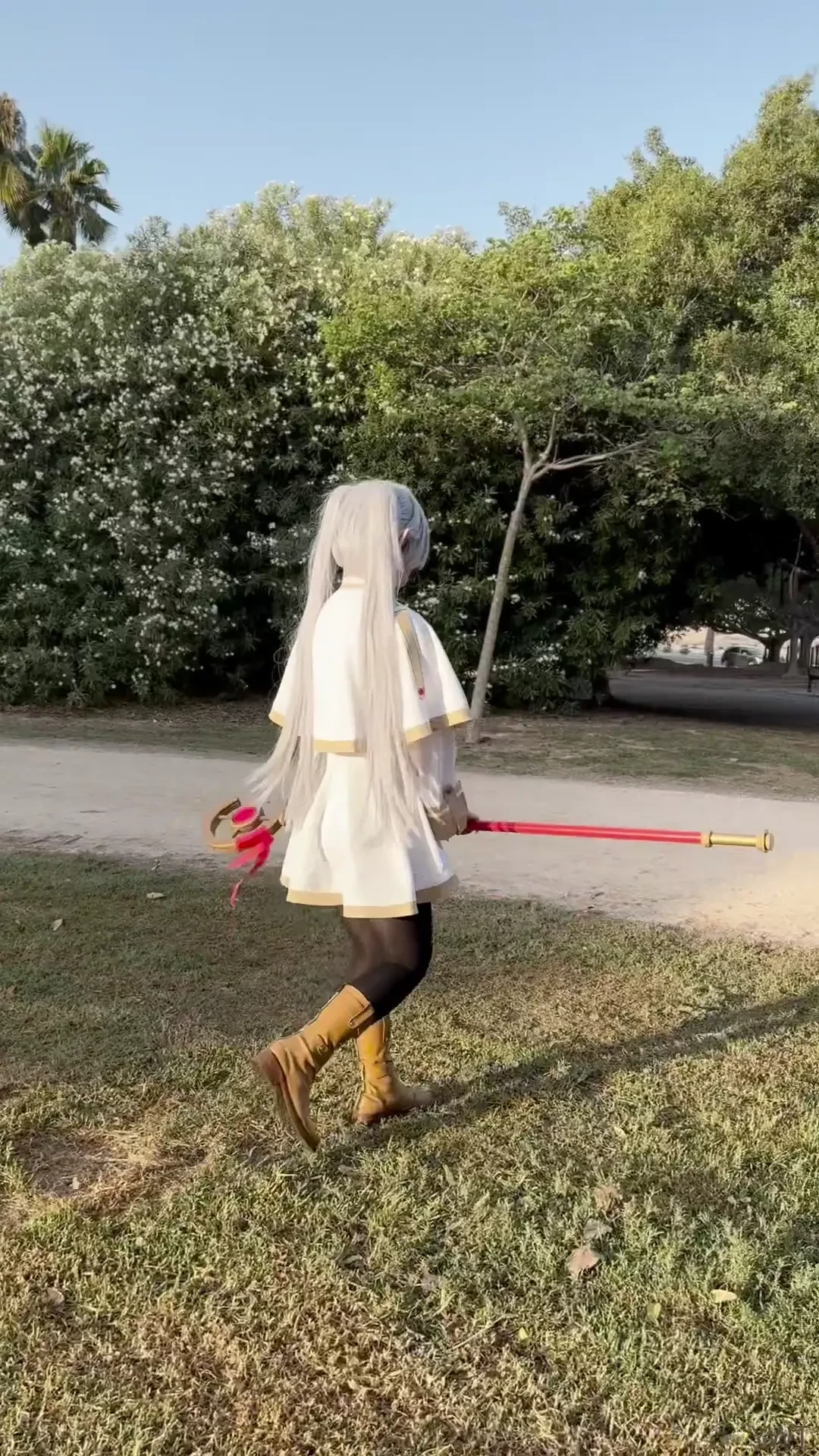 Frieren in tulip way - flirting frieren enjoy your start of the week i 