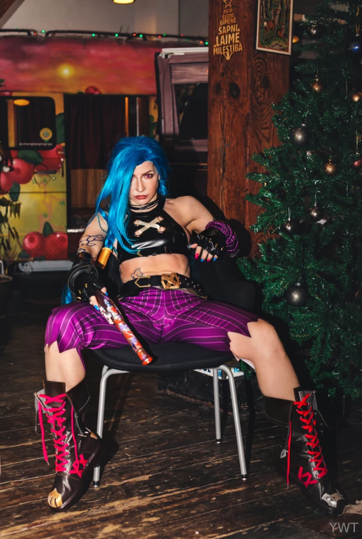 Jinx pictures are slowly coming in part 1 