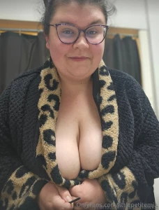 Like and subscribe for support your new favourite sexy creator lana part 3