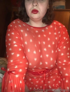 Your dream sexy women is here now just click theemmma theemmma hey