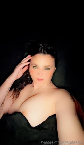 Hot women next door toyformrsir welcome to my page where we can have part 3