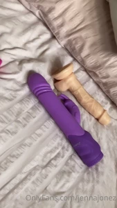 Who wants to spend the day with me i want a master to tell me what to