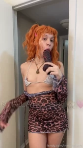 Trying to see how far i can deepthroat not very well since i don t