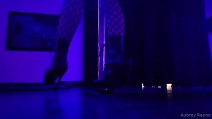 Little snippet of me at work tonight tips are appreciated if you like