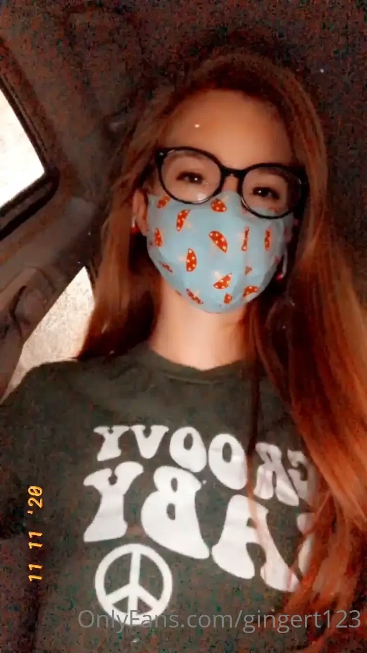 10 year old punk rock taylor would be proud 