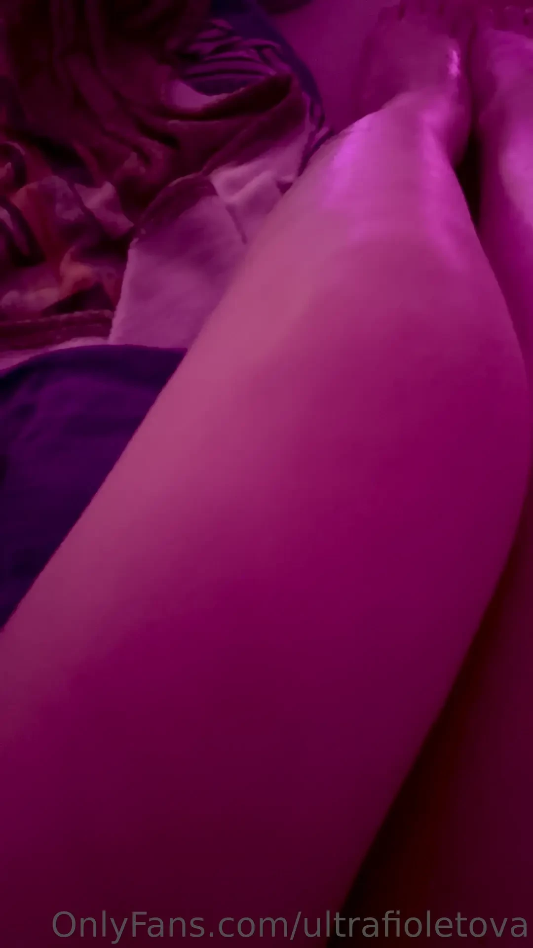 Would you help me put lotion on my silky legs ofc not only legs 