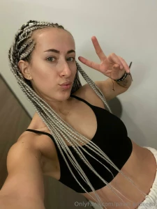 The appearance of tentacles