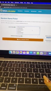 Castigatorii giveaway-ului sunt the winners of the giveaway are 1