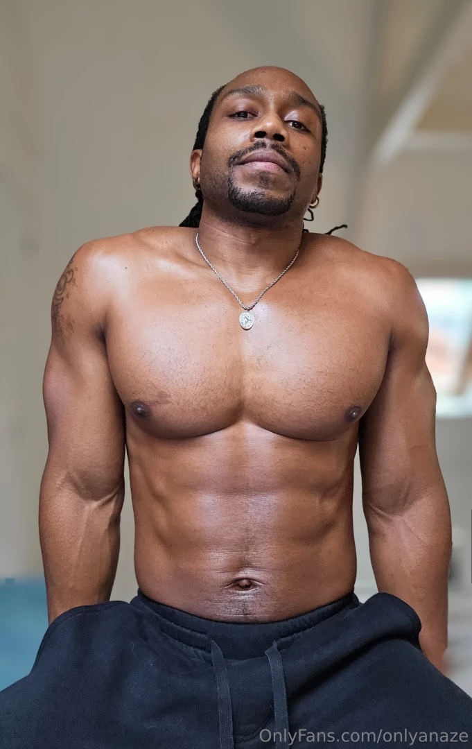 Friday chill who wanna come join me part 2 