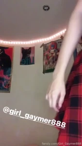 Come see the full clip of me pluggin up by subscribing 3