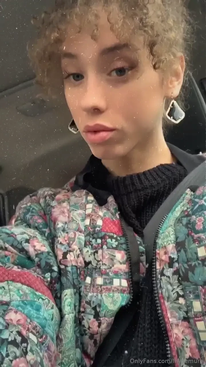 Business casual lily 