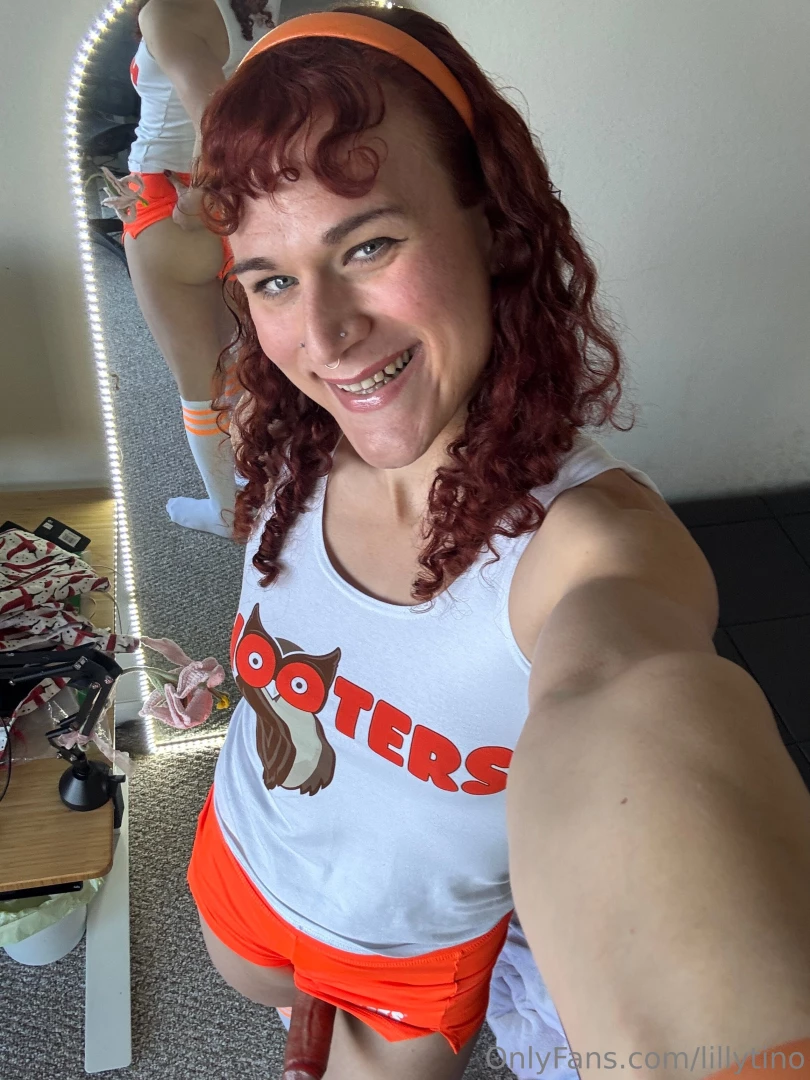 Welcome to hooters part 2 
