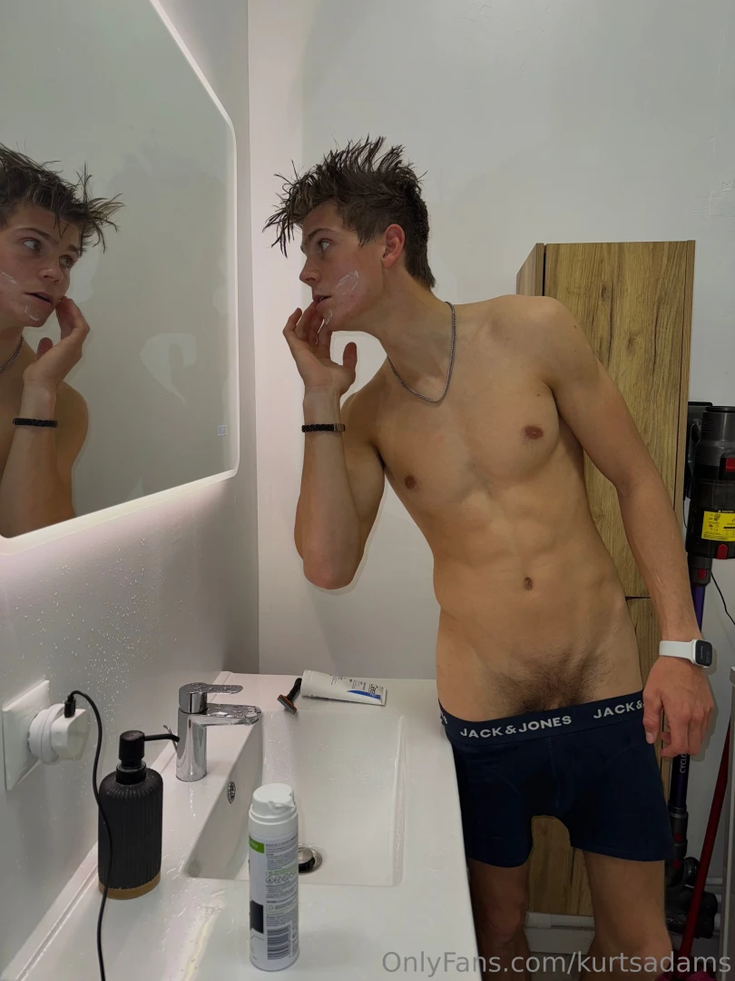 Trying to figure out what my next vid should be feel free to drop some part 1 