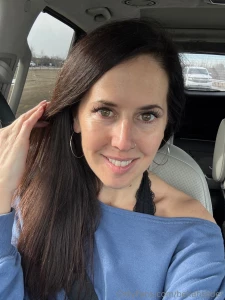 Happy saturday dm me your wildest desires bekah