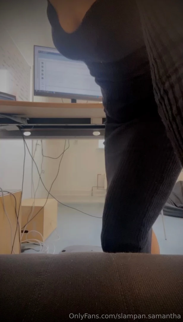 Vad hade du gjort om du var chef p ett kontor och du s g en anst lld 