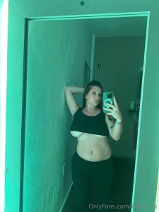 I m waiting for a very very experienced man