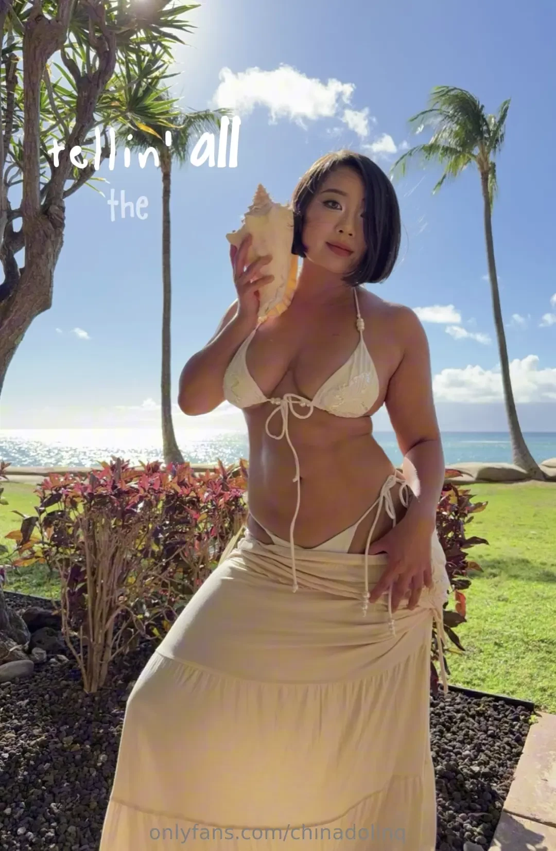 I ll listen if you whisper to my ears and it s 3 mystery picture 