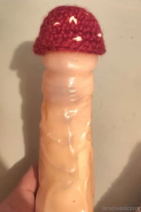 I make custom crochet dick hat and scarf anyone wants to have it part 1