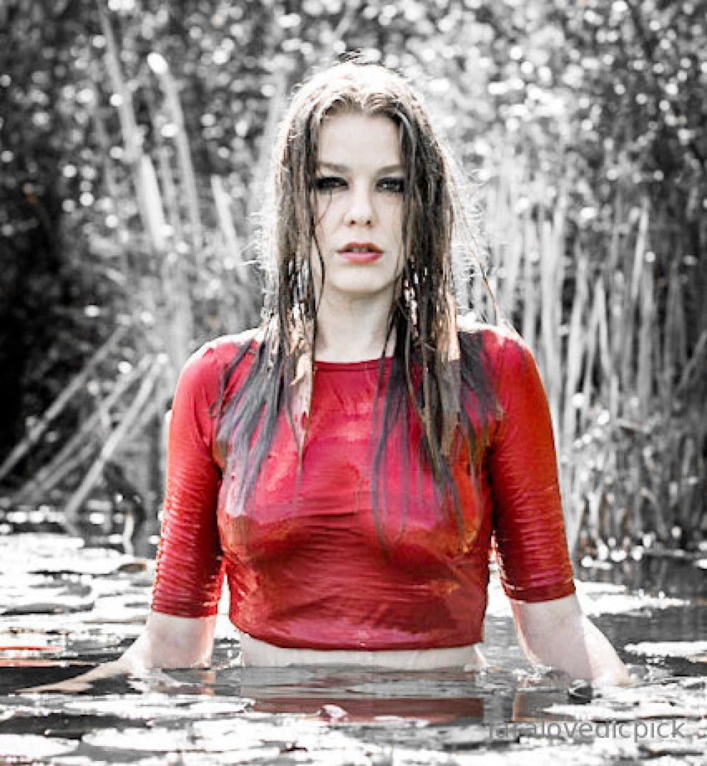 Session with goddess tara i can make your kinks true slave behave 