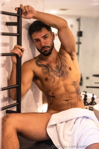 Buenos dias bebecitos i did a photoshoot yesterday and it got me so part 1