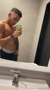 Mientras entreno siempre me erecto as que termino d ndome placer en