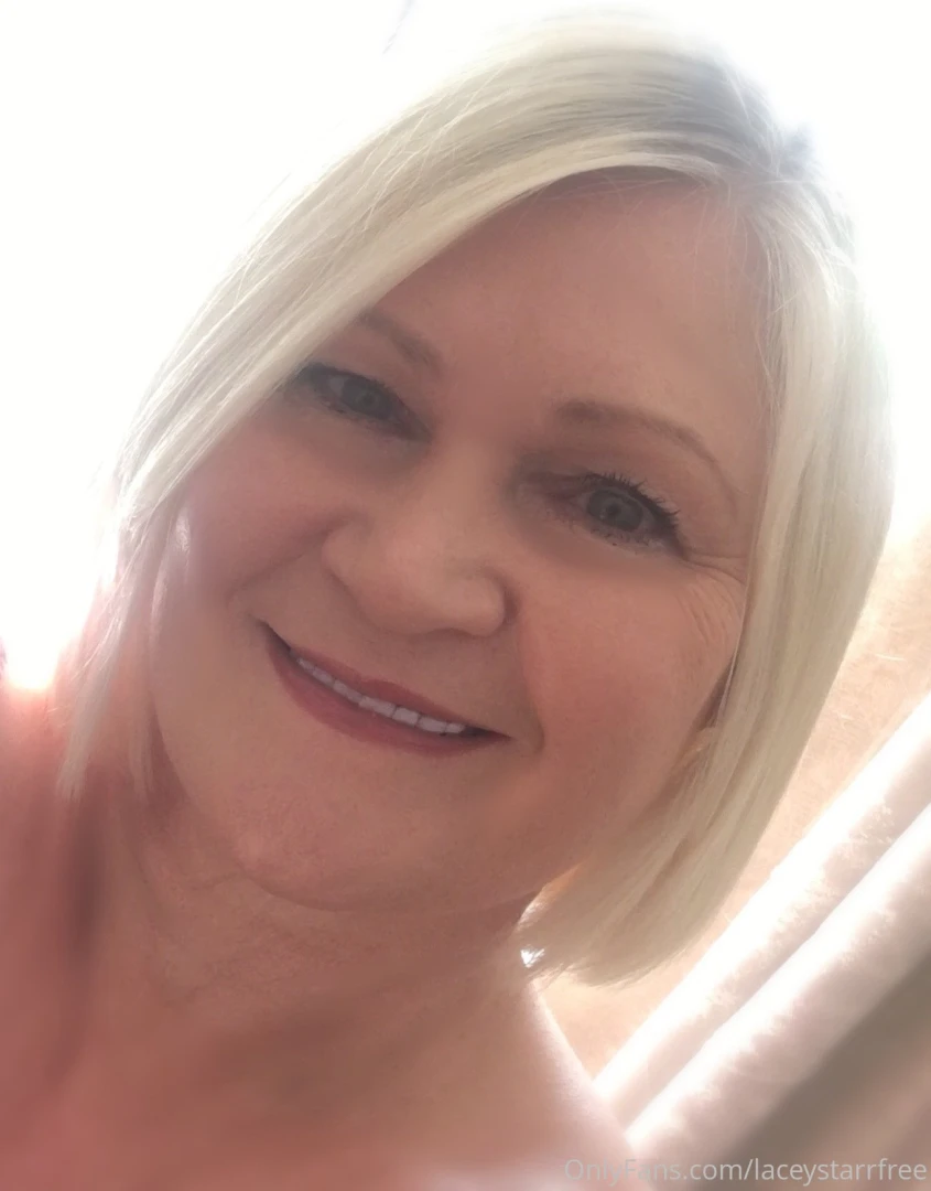 I hope you like bold because i don t do shy 