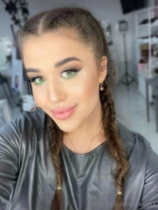 Hi come play with me bustyyyyy don t be shy because i m not i love part 35