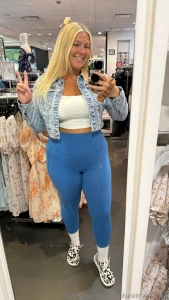 Light jean or dark jean