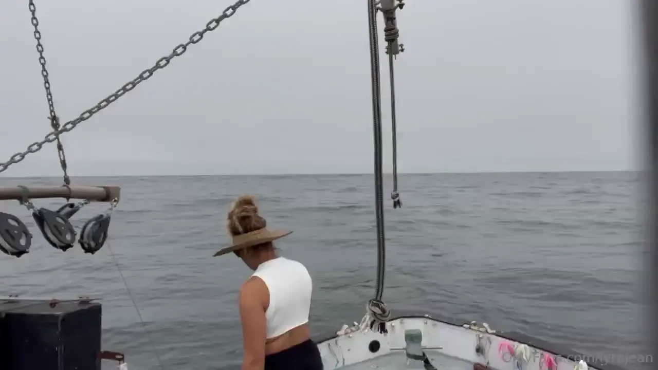 Lingcod fishing yesterday my camera placement was shit i ll do better 