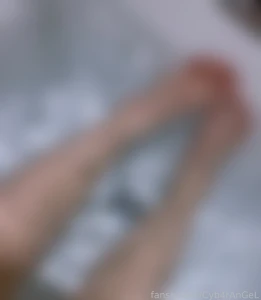 Uncensored spoiling u guys with 2 pics kinda crazy p spoil me mwahh p