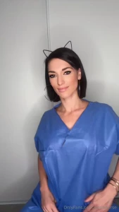 It s time for me to take you to the operating room are you ready il