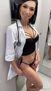 Are you going up or down i prefer it when it goes up tu montes ou tu