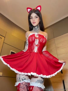 I look so cute in this dress don t i but i think i look much better