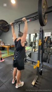 Are you coming to exercise your shoulders with me