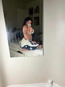 Ce miroir devant le lit je trouve que c est une de mes meilleures id part 1