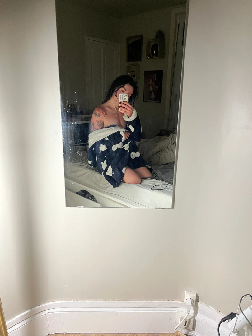 Ce miroir devant le lit je trouve que c est une de mes meilleures id part 2 