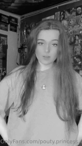 Can t you tell i live for music