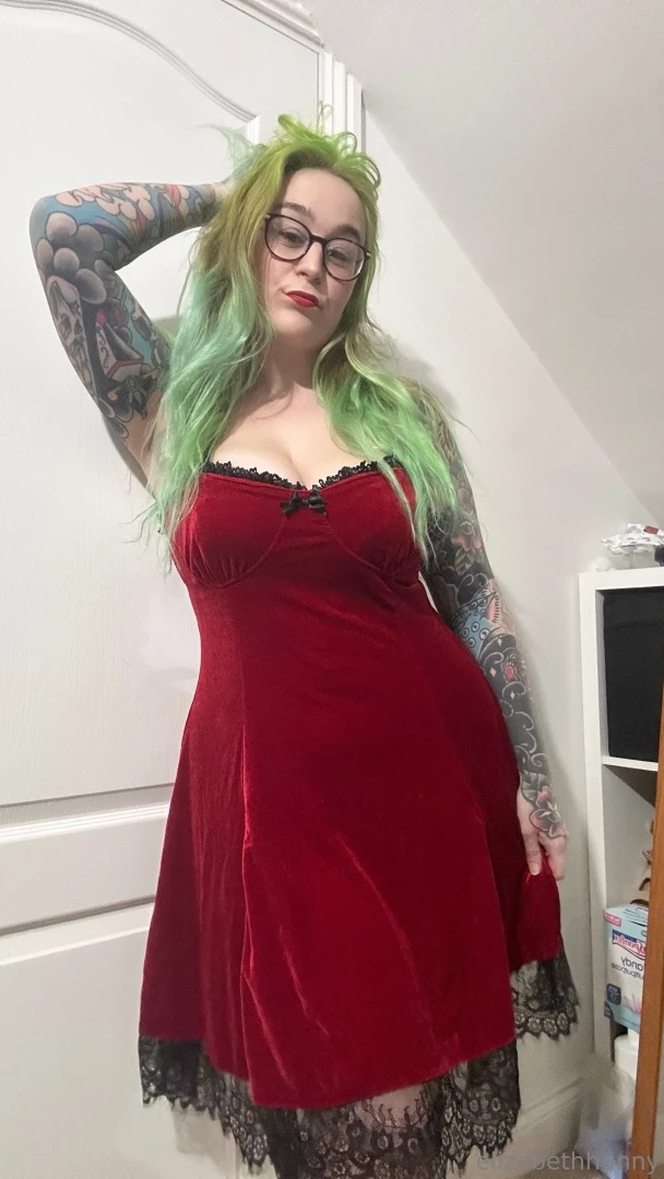 Do you think my boyfriend will like my valentines outfit who likes a part 1 