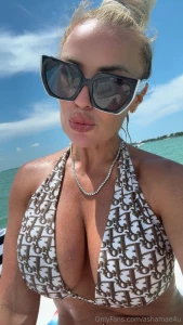 All i m missing is a drink and you