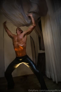 Flash dancing into the week do we like the fit of these pants happy part 2