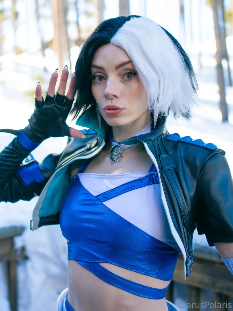 Luna snow just dropped in your dms part 1 