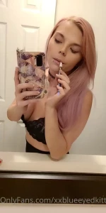 Did my makeup just to fuck it up tonight